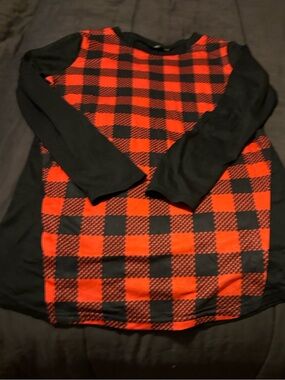 U Dear Women’s- Red & Black Buffalo Plaid Long Sleeve Top